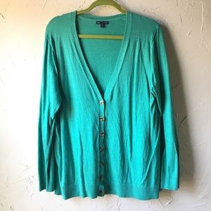 Gap long sleeve cardigan sweater